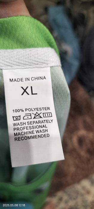 Продам новые футболки