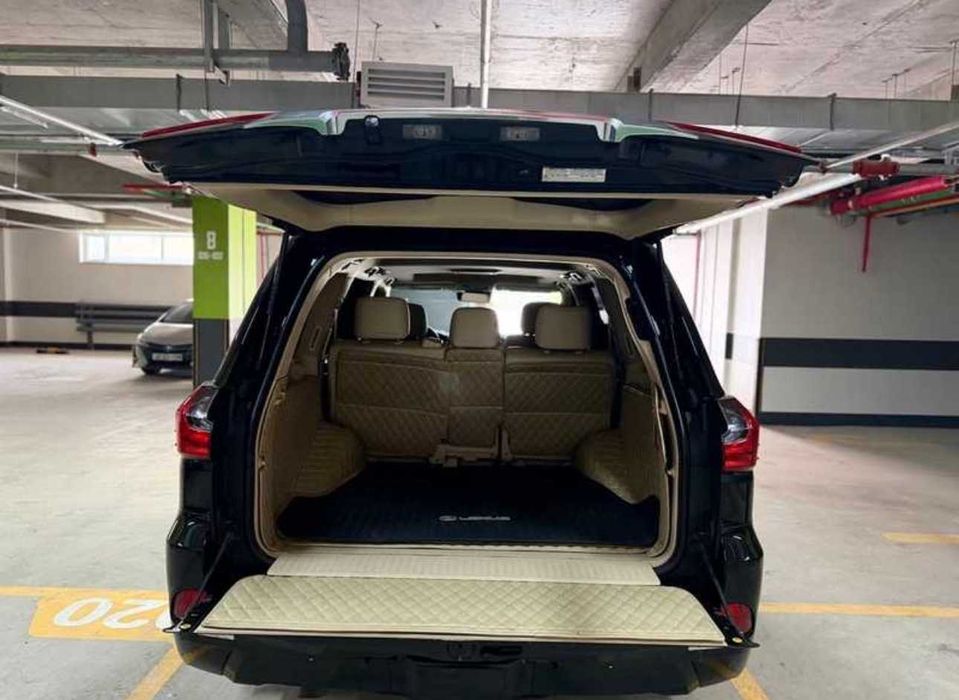 Lexus LX570 в разбор