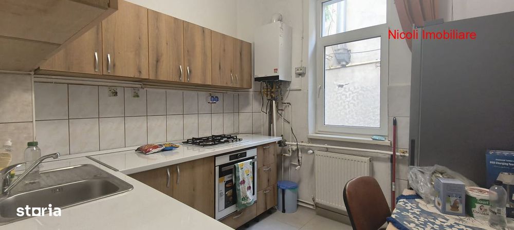 2 camere, parter de vila, Dacia-Piata Spaniei