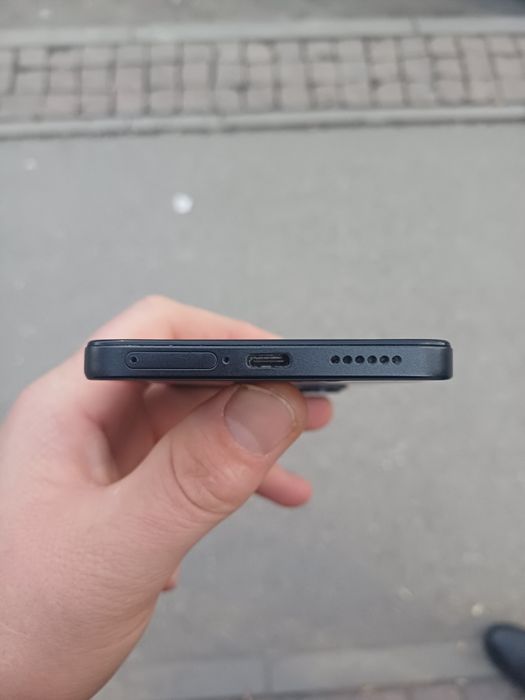 Redmi Note 14 256GB  Новый прям!!!