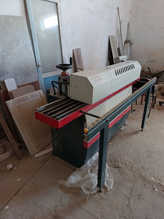 Станок кромкооблицовачный