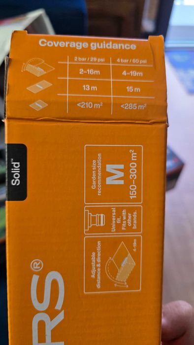 Aspersor oscilant fiskars solid m