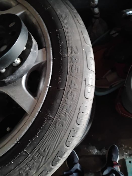 Продам диски с резиной на BMW