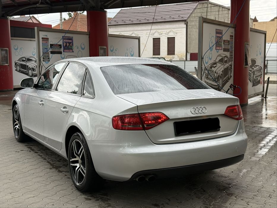 Audi a4 b8 2.0tdi caga 143cp km real !