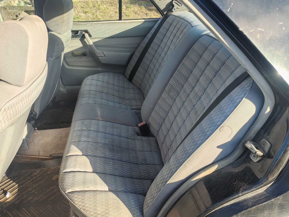 Мерцедес 190 2.5 ДИЗЕЛ