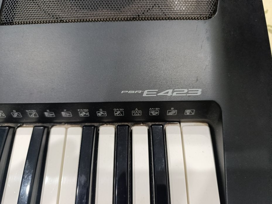 Музыкальный синтезатор