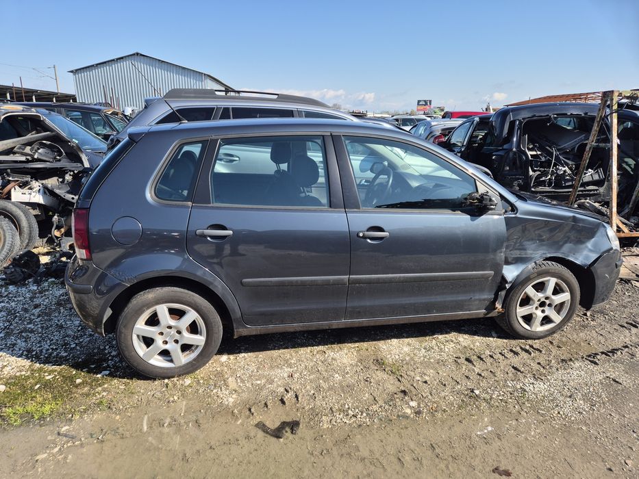 VW-POLO na 4asti