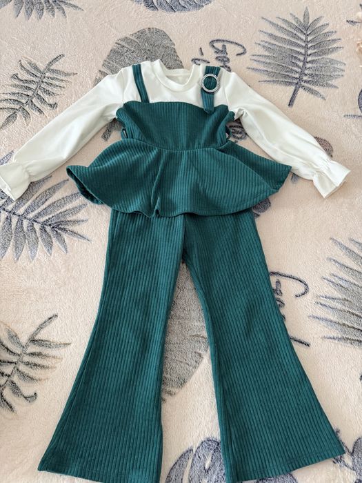 Compleu elegant 4ani (104cm)