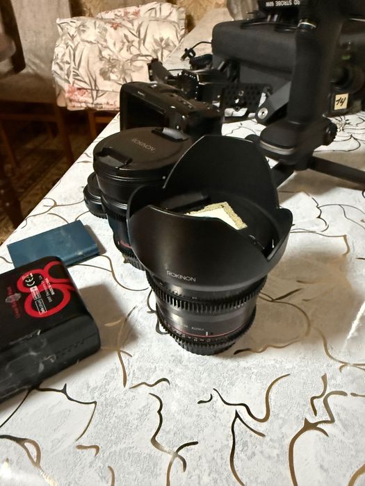 Blackmagic Pocket Cinema Camera 4K + комплект для съемки (BMPCC 4K)
