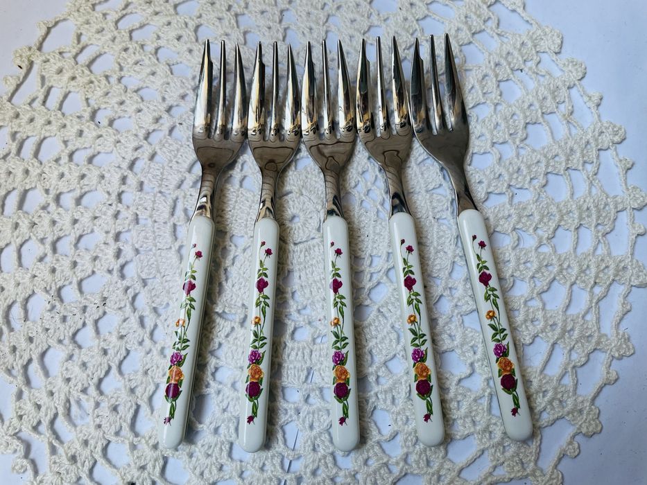 Royal Albert вилички с рози от Англия