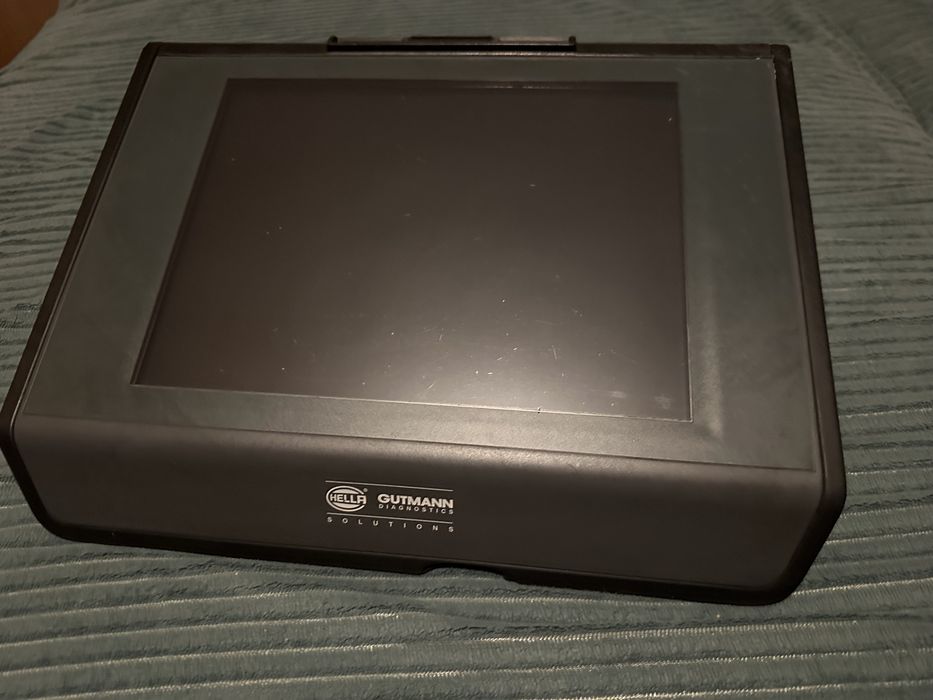 Diagnosa auto profesional mega macs 66