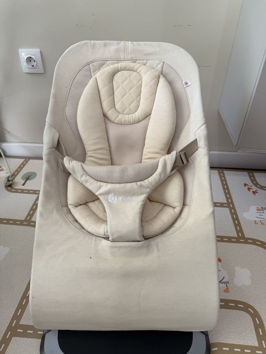 Ergobaby Evolve шезлонг