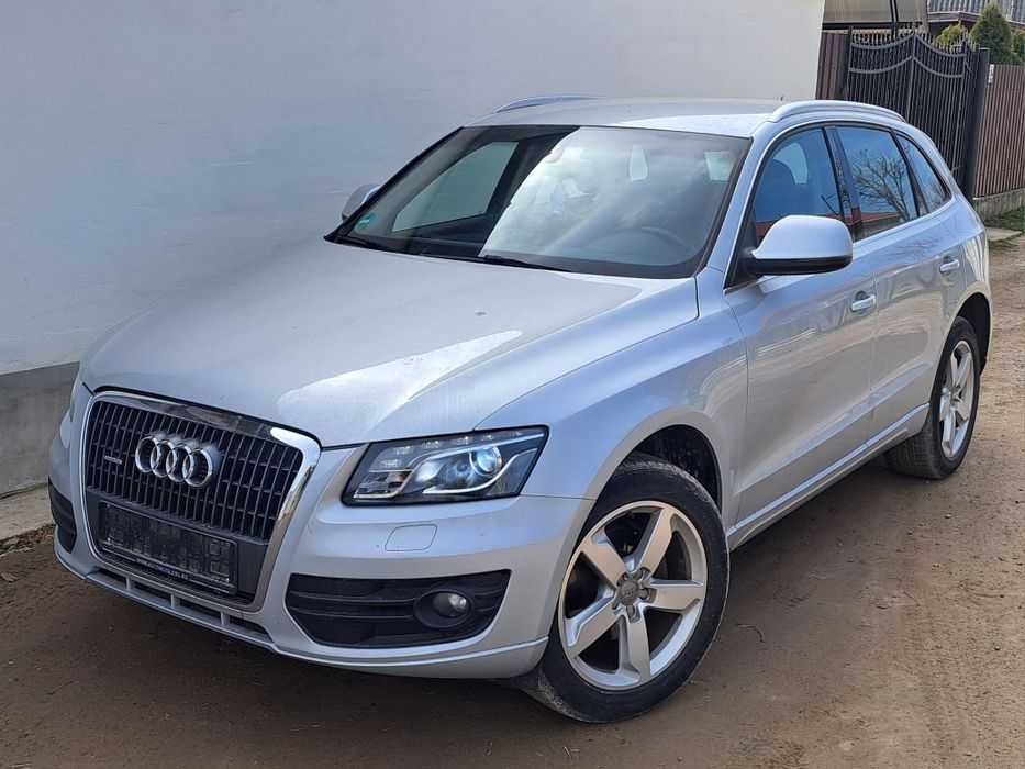 Audi Q5 2.0 tdi 170cp  cutie defecta