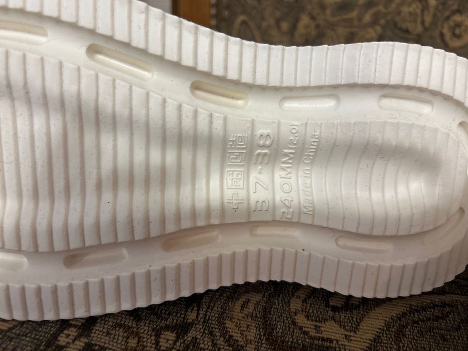 Обувь . Кроксы женские