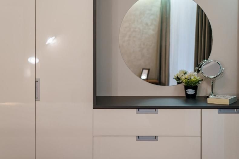 Дава се под наем Тристаен апартамент в Пловдив, Младежки Хълм - 112 кв.м за 867 € - Снимка #6