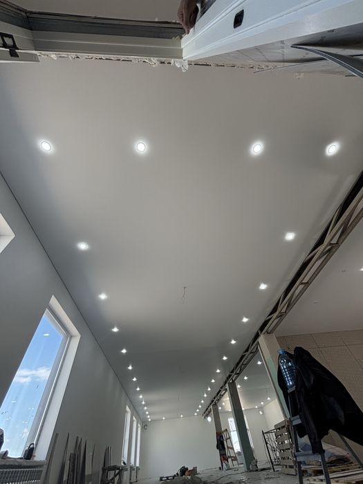 Натяжные потолки