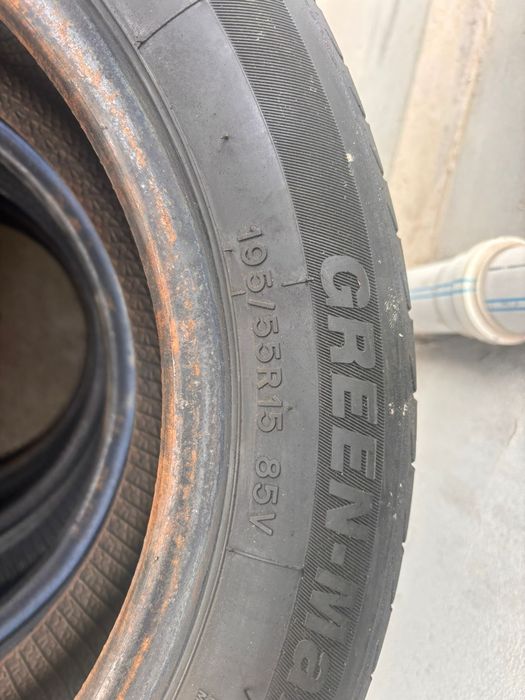 Шины 195/55/15. летние