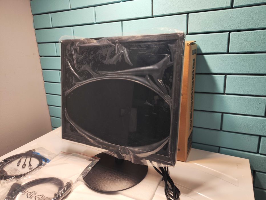 SKitphrati 17" тъч монитор с 10-точков мултитъч черен