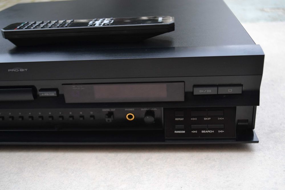 Cd player Yamaha CDX 993 cu Telecomanda