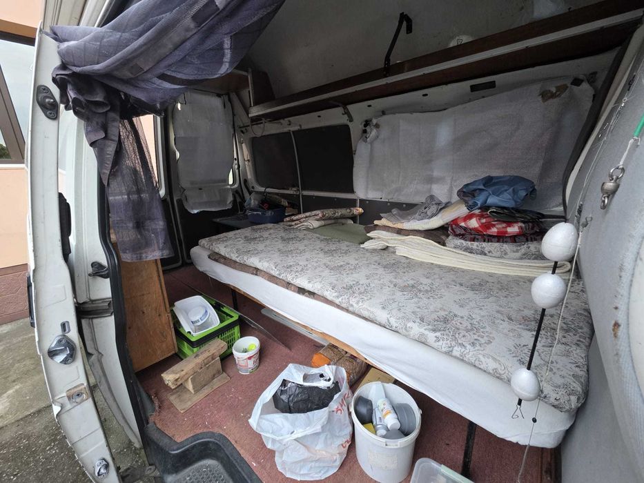 Microbuz camping
