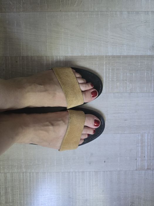 Шлепки Massimo Dutti