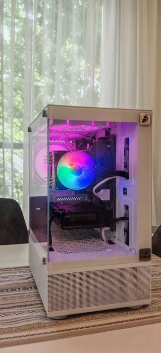 Бюджетно Геймърско PC Ryzen 5 5500/16Gb/512GB SSD+1000Gb HDD/Sapphire RX 6600/Гаранция