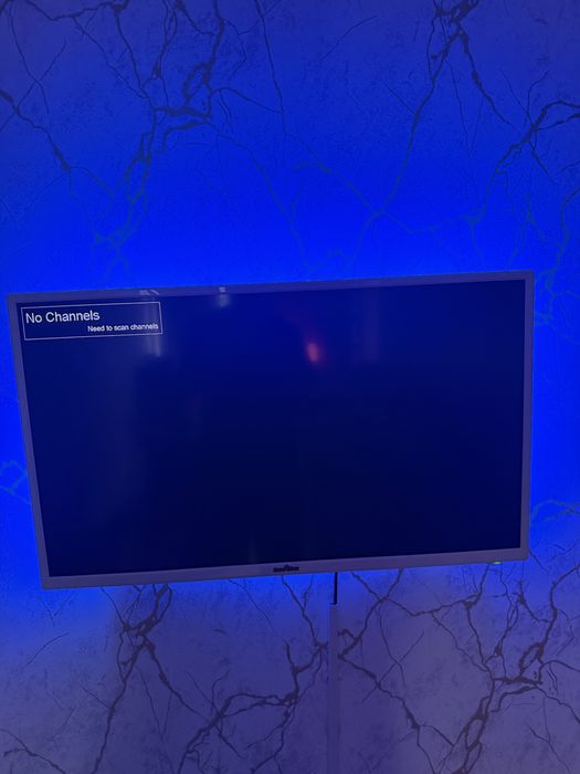 TV SmartTech 32” LED + Telecomandă