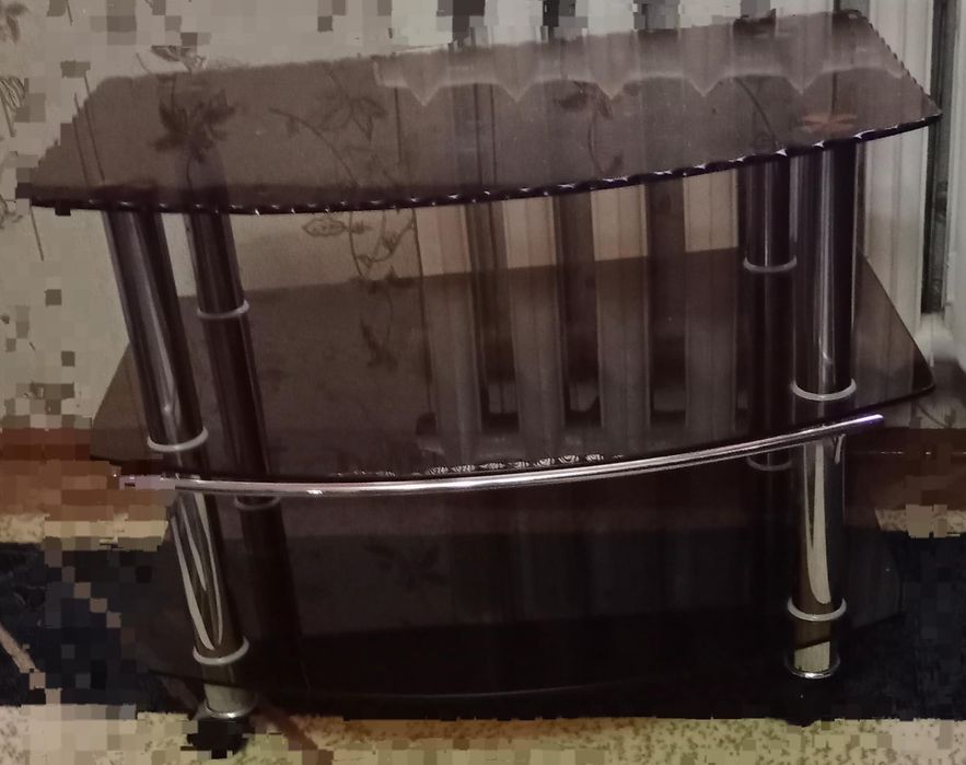 Продам стол по ТВ