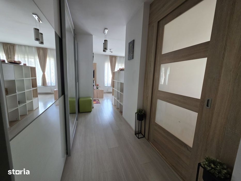 Casa tip duplex Sânpetru