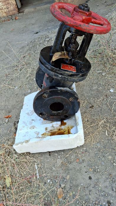 Задвижка новая 50мм