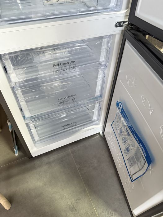 Холодильник самсунг