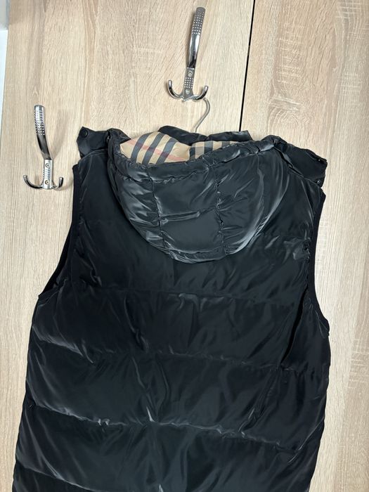 Vesta burberry neagra
