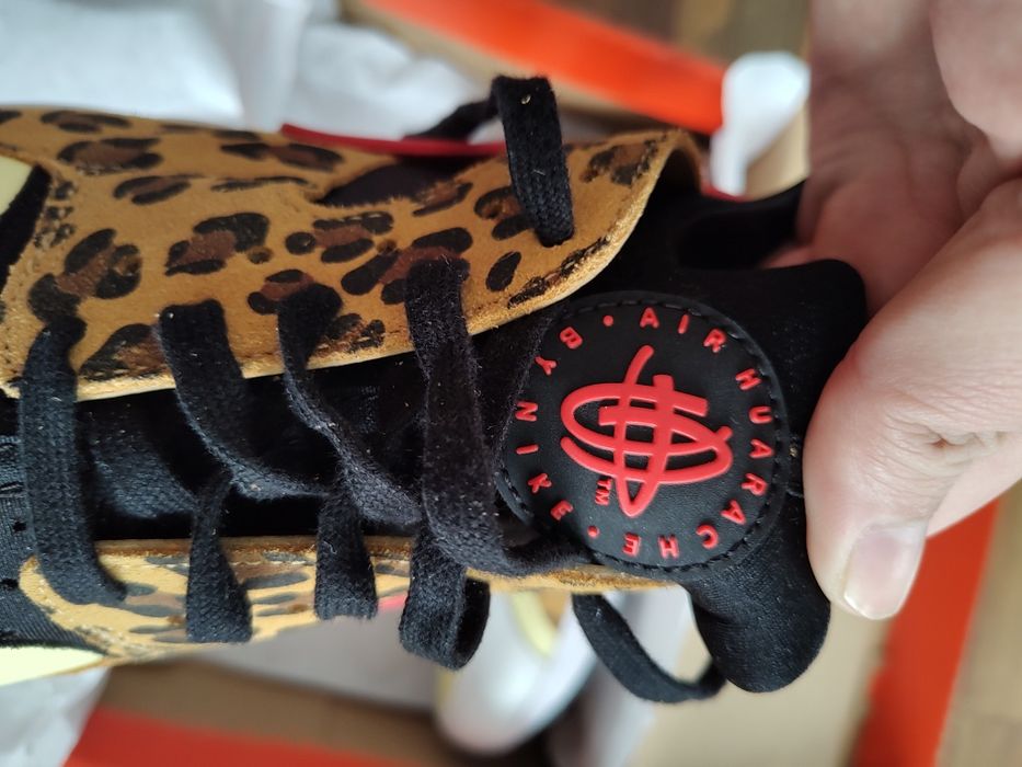 Nike Air Huarache SNKRS DAY