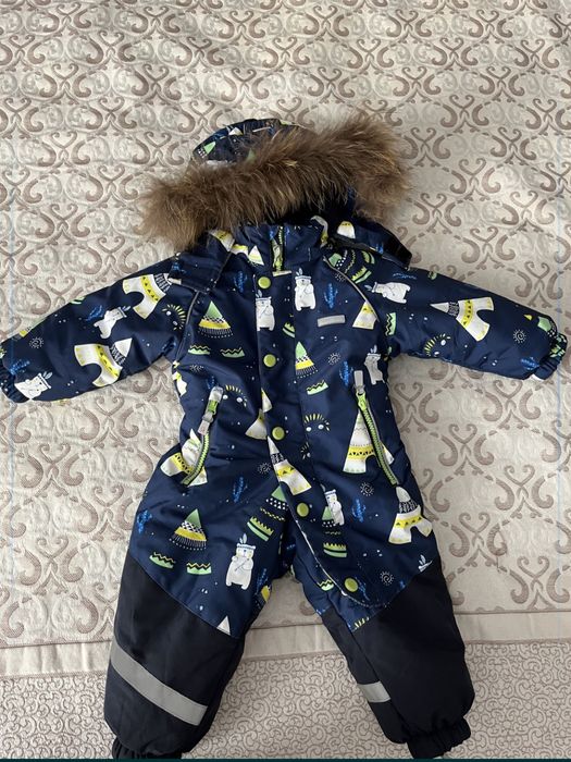 Продам комбинезон зимний 80 размер