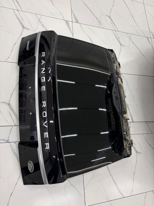 Крышки богажника Range Rover L405 деффект