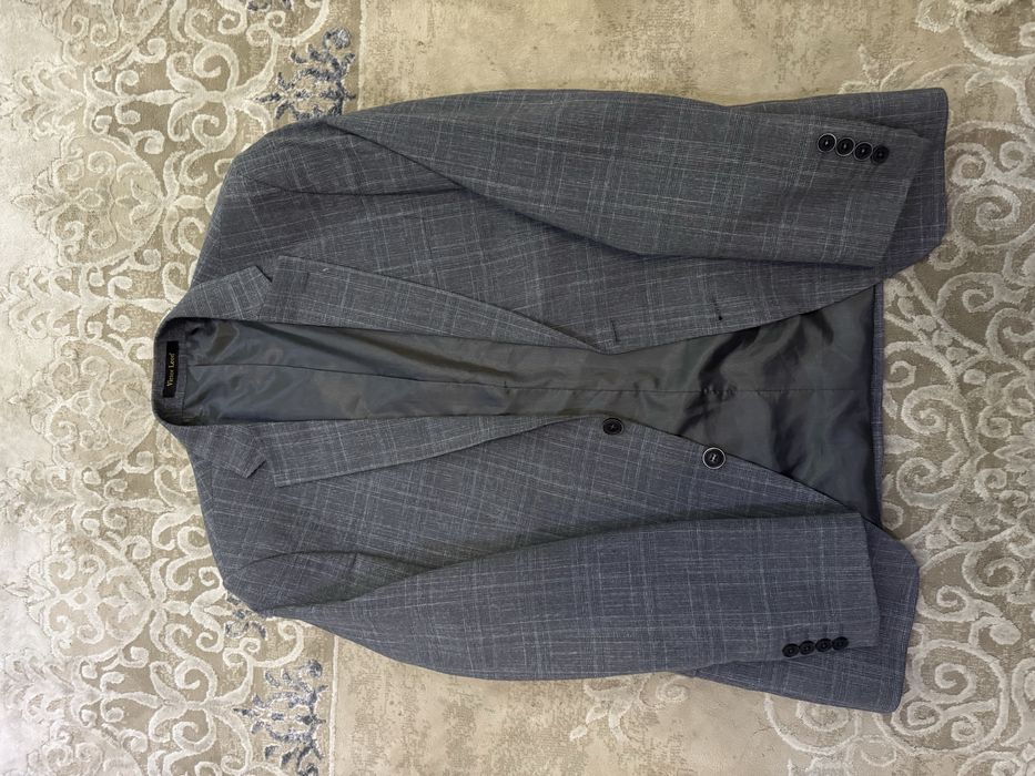 Костюм мужской.