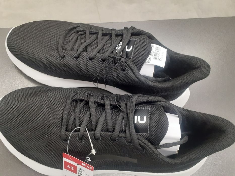 Качествени Мъжки Черни Маратонки KALENJI  Леки Дишащи Бягане Фитнес