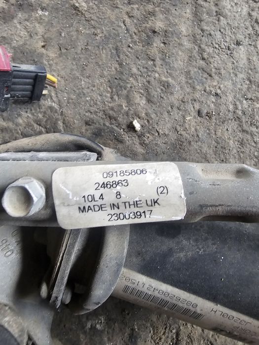 Ansamblu stergatoare cu motoras  Opel Vectra C 2002 09185806