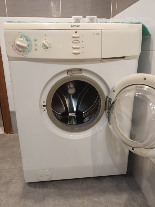 Продавам пералня