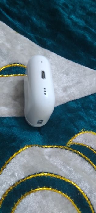 Продаеться Безпроводной Наушник