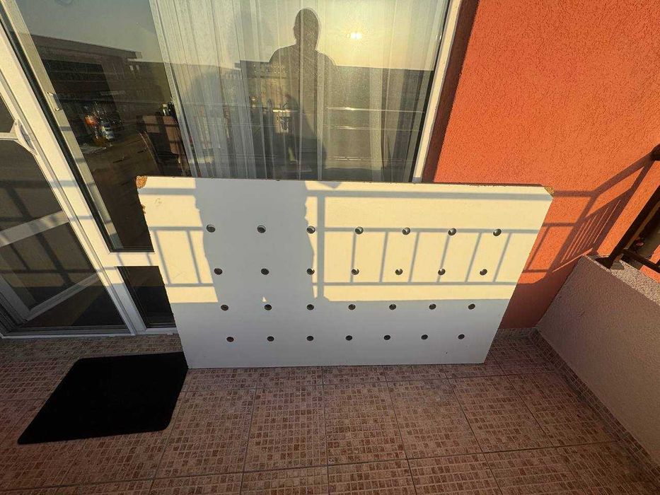 Бели ламинирани ПДЧ плоскости с отвори (от легло) 2бр 100*163