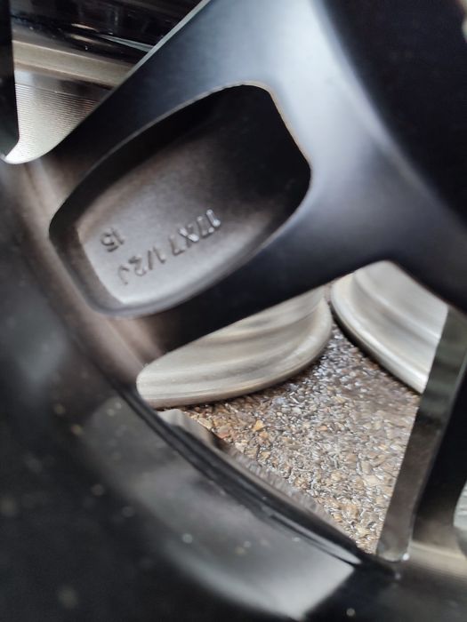 17" оригинални алуминиеви джанти за Toyota Land cruiser...