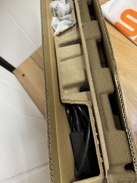 Монитор 23.8" Philips 24E2N1110