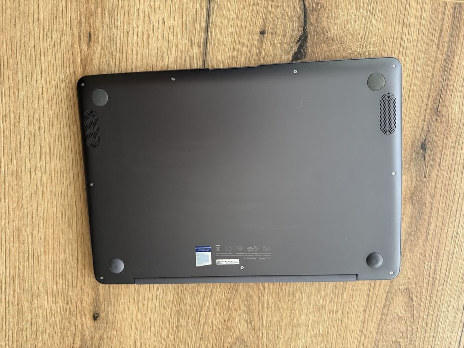 Laptop ASUS ZenBook UX430U, i7, 16GB RAM, 256GB, 14” Full HD