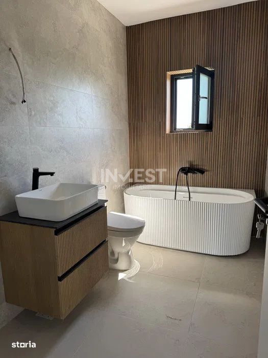 Duplex 3 Camere, 2 Bai, 250 Mp Teren, Vorovesti-Miroslava