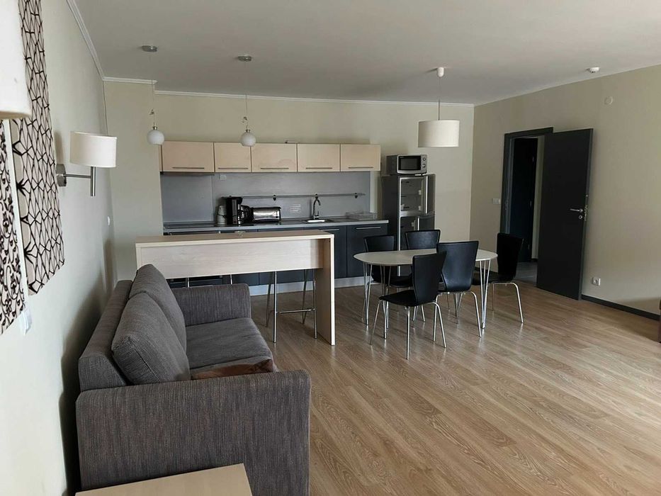 Апартамент на първа линия с просторна тераса и  гледка море!