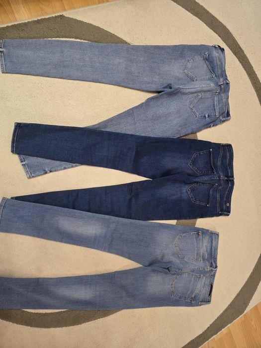 Продавам 3 бр.дънки марка River Island за 10 евро обща цена. Размер М