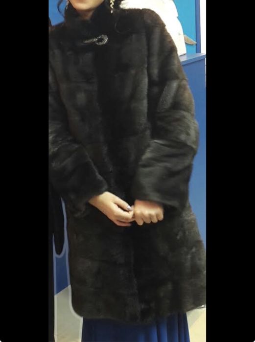 Продам шубу натуральную