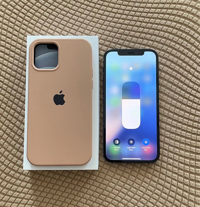 Продам iPhone 12 128Gb Айфон 12 128Гб