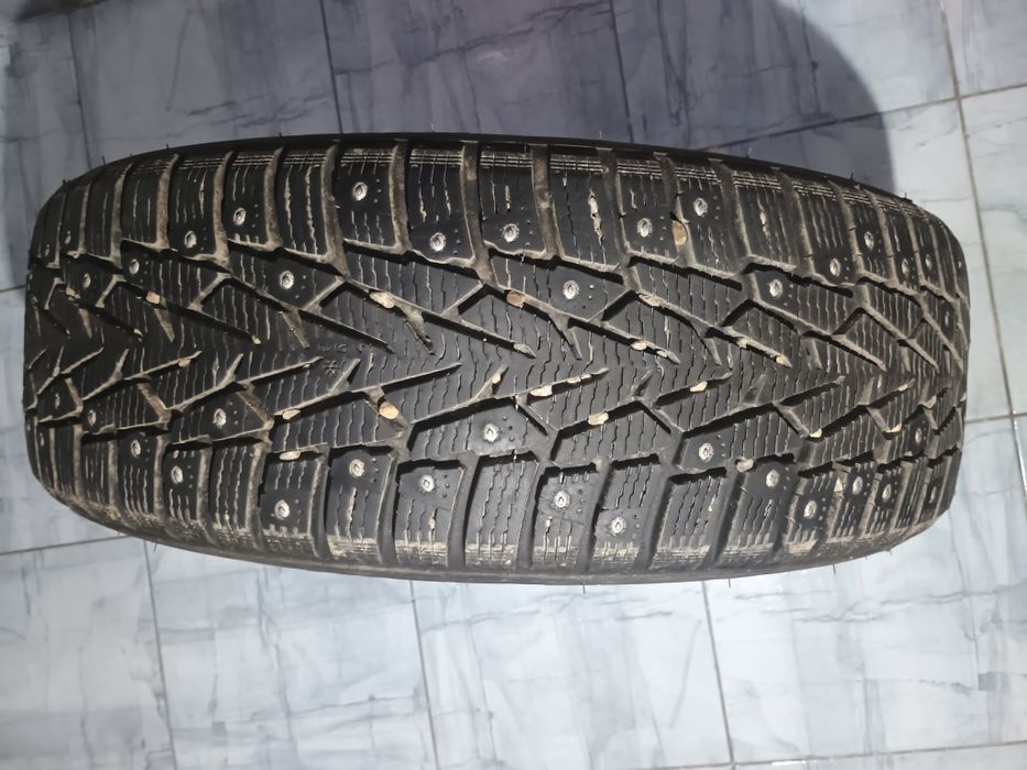 レンローズ④ Anvelope iarna offroad cu vidia 205x60XR16 Barlad • OLX.ro